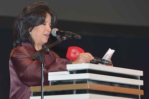 الشيخة مي تشارك في مؤتمر دولي حول دور المرأة في تشجيع اللقاء الثقافي