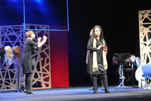 المخرج المسرحي العراقي كاظم نصّار: الغرائبية نفَّرت الجمهور من المسرح