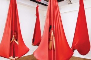 ﻿ يوغا الأراجيح