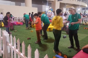 بالصور... ركن خاص بالأطفال... جديد حلبة البحرين 2016