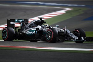 الرياضة... ما هو تعليقك على الصورة؟