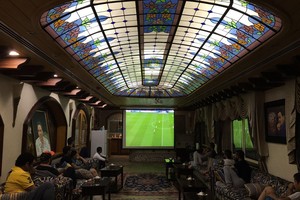 بالصور... الكلاسيكو يخطف أنظار الجمهور البحريني