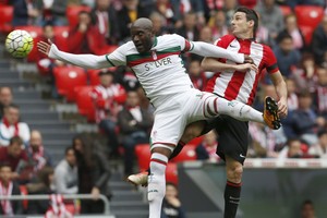 تعادل بيلباو مع غرناطة في الدوري الإسباني