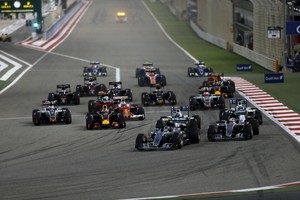 روزبرغ يفوز بسباق جائزة البحرين الكبرى للفورمولا1