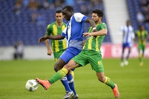 تونديلا يقهر بورتو في عقر داره بالدوري البرتغالي