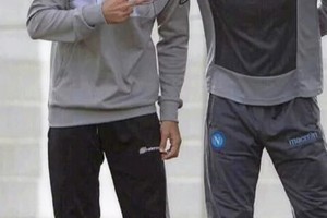 رئيس الإتحاد الآسيوي يعزي بوفاة اللاعبين السعوديين شراحيلي والعطاس