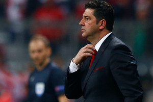 مدرب بنفيكا سعيد للخسارة بهدف أمام بايرن