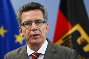 وزير الداخلية الألماني يرفض الانتقادات الموجهة إلى اتفاقية اللاجئين مع تركيا