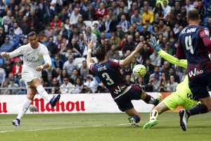 الريال يستعد للرد على فولفسبورغ برباعية في شباك إيبار