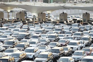 السعودية.. إيقاف العمل «موقتا» بنظام الربط الإلكتروني للمخالفات المرورية