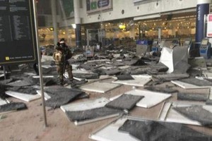 الادعاء البلجيكي: مدبرو تفجيرات بروكسل كانوا يخططون لهجوم في باريس