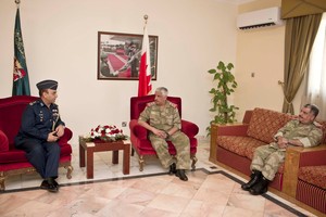 سمو رئيس الحرس يستقبل الملحق العسكري الباكستاني بمناسبة انتهاء عمله