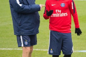 فيراتي وباستوري يدعمان سان جيرمان أمام 'المان سيتي'