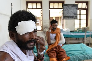 القبض على 5 أشخاص في إطار تحقيقات حريق مدمر بمعبد جنوبي الهند