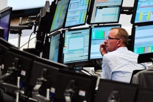 أسهم أوروبا تهبط مع تراجع قطاع سلع الرفاهية