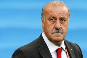 دل بوسكي يدافع عن سيطرة الكرة الإسبانية على المنافسات الأوروبية للأندية