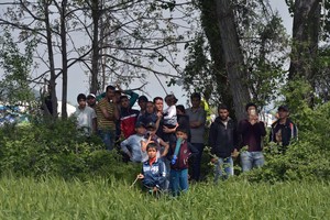 هيومن رايتس ووتش: 30 الف شخص يفرون من المعارك في حلب بسورية