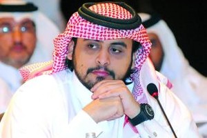 استقالة رئيس ومجلس إدارة نادي قطر