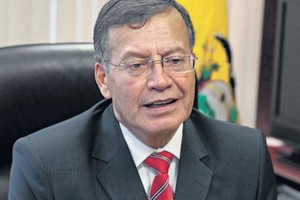 وقف العمل في مصفاة ازميرالدا النفطية في الإكوادور بعد زلزال