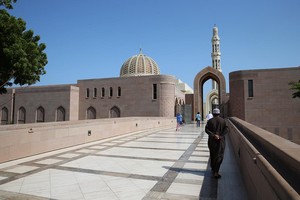 بالصور... جامع السلطان قابوس بمسقط