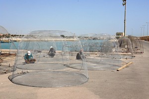 شاهد...  بالصور مرفأ الحد 