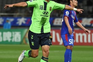 دوري أبطال آسيا: شونبوك ينزل طوكيو عن صدارة الخامسة