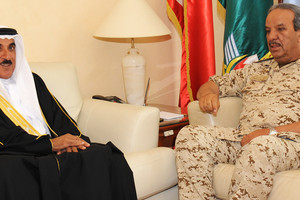 القائد العام يستقبل الشيخ محمد بن عطية الله آل خليفة      