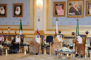 جلالة الملك يصل الرياض للمشاركة في القمة الخليجية الأميركية 