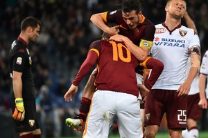 فوز صعب لروما على تورينو بهدف توتي