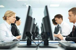 دراسة: الشفتات الليلية تؤثر على قدرة المرأة على العمل أكثر من الرجل