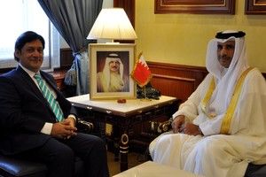 وزير الإسكان يرحب بالسفير الباكستاني الجديد