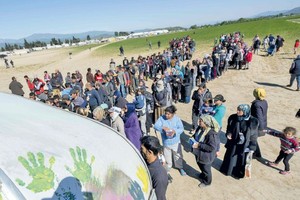 أوروبا تتهم تركيا بالاخلال بالتزامات تجاه المهاجرين