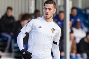 وست هام يضم المهاجم الشاب مارتينيز من فالنسيا