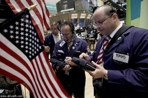 مؤشرات الأسهم الأميركية تغلق على تباين