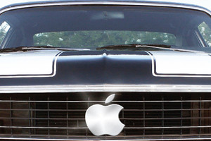 «أبل» تطور صناعة سيارة في مختبر ألماني سري