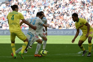 التعادل يخيم على مباراة مرسيليا ونانت في الدوري الفرنسي