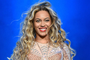 بيونسيه تصدر ألبومها الجديد المفاجىء 'ليمونيد'