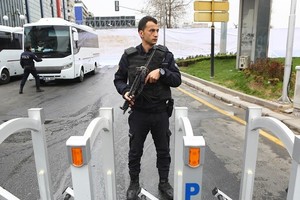 الافراج عن صحافية هولندية من أصل تركي في تركيا بعد احتجازها لساعات بتهمة توجيه اهانات لاردوغان