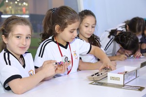  مهرجان الشارقة القرائي للطفل يدخل الصغار في عالم التكنولوجيا الحديثة