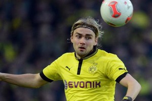 دورتموند يمدد عقد شميلزر حتى العام 2021