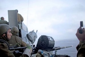 زوارق حربية إسرائيلية تفتح النار صوب مراكب فلسطينية شمال قطاع غزة