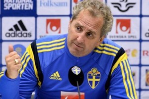 مدرب منتخب السويد: الأمل ضعيف في اجتياز دور المجموعات في أمم أوروبا