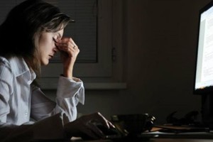 العمل الليلي يزيد خطر الإصابة بأمراض القلب