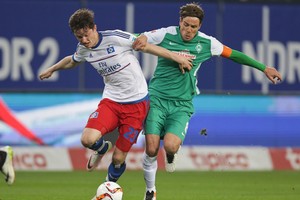 فيردر بريمن يجدد عقد قائده فريتز لمدة عام