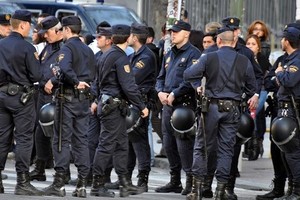 الشرطة الإسبانية تقبض على أربعة متهمين بالترويج للتشدد