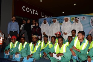 بلدية الشمالية تكرم 100 عامل بمناسبة يوم العمال العالمي