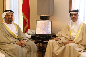وزير الإعلام يستقبل السفير الإماراتي ويشيد بالعلاقات بين البلدين