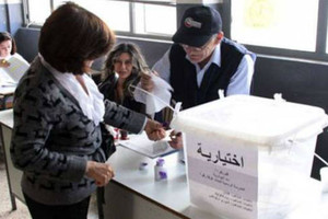 رئيس الوزراء اللبناني يدعو الى الإقبال بكثافة في الانتخابات البلدية والاختيارية