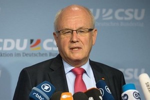 رئيس الكتلة المسيحية في ألمانيا: المسلمون وليس الإسلام جزء من ألمانيا