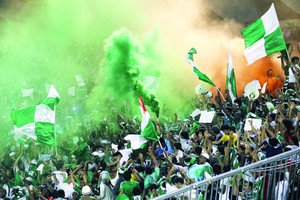 'المجانين' تضرب رقم قياسي في حجز تذاكر مباراة تتويج الأهلي بطلاً للدوري السعودي